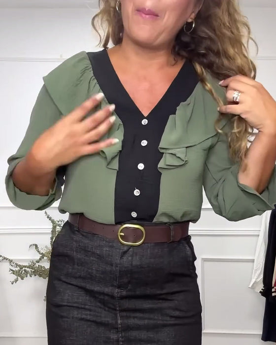 Elegante bluse mit V-ausschnitt und rüschen