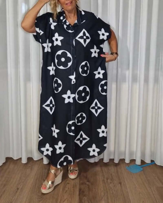 Lässiges Kleid mit Reversknopf und Kontrastdruck