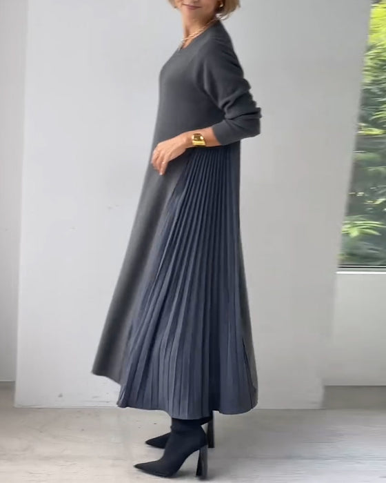 Elegantes, langärmliges, plissiertes pulloverkleid