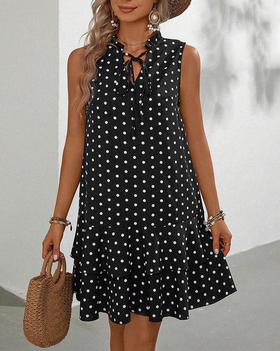 Kleid ohne Ärmel und Polka Dot