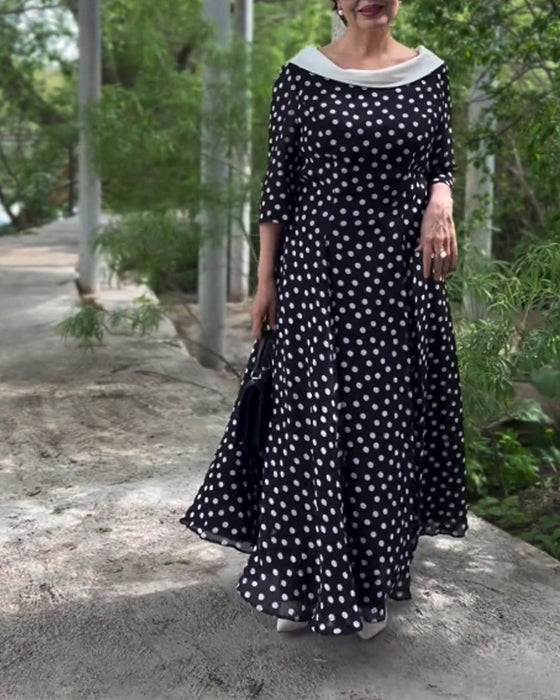 Elegantes Swing-Kleid mit Revers und Polka Dot-Print