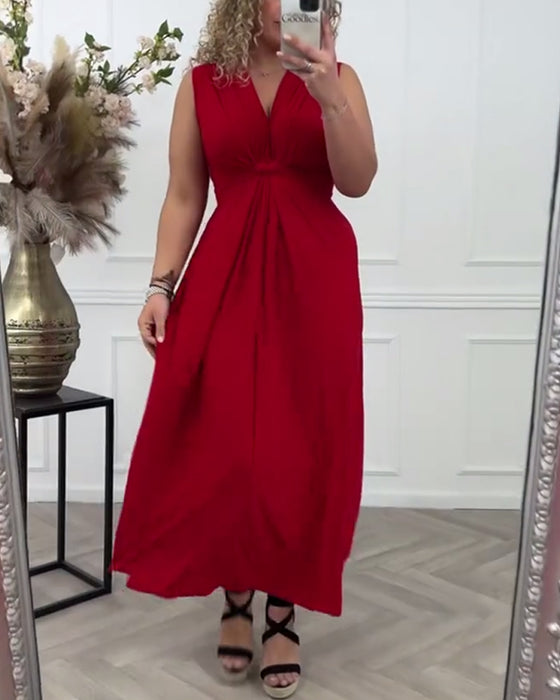 Ärmelloses, einfarbiges, elegantes Kleid mit Twist-Effekt