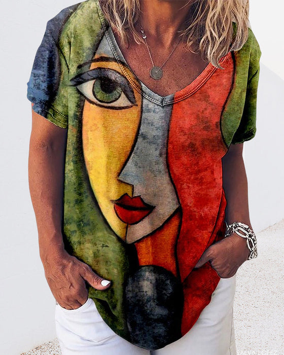 Kurzärmliges T-Shirt mit abstraktem Gesichtsaufdruck