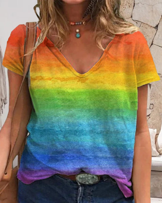 Lässiges T-Shirt mit V-Ausschnitt und Regenbogen-Print