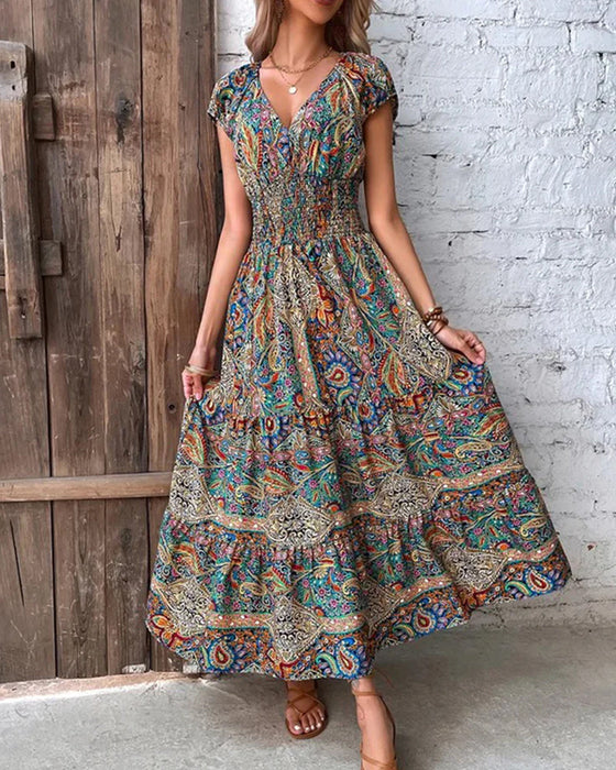 Elegantes Kleid mit Vintage-Print