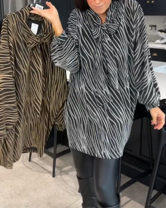 Bluse mit Zebradruck und langen Ärmeln